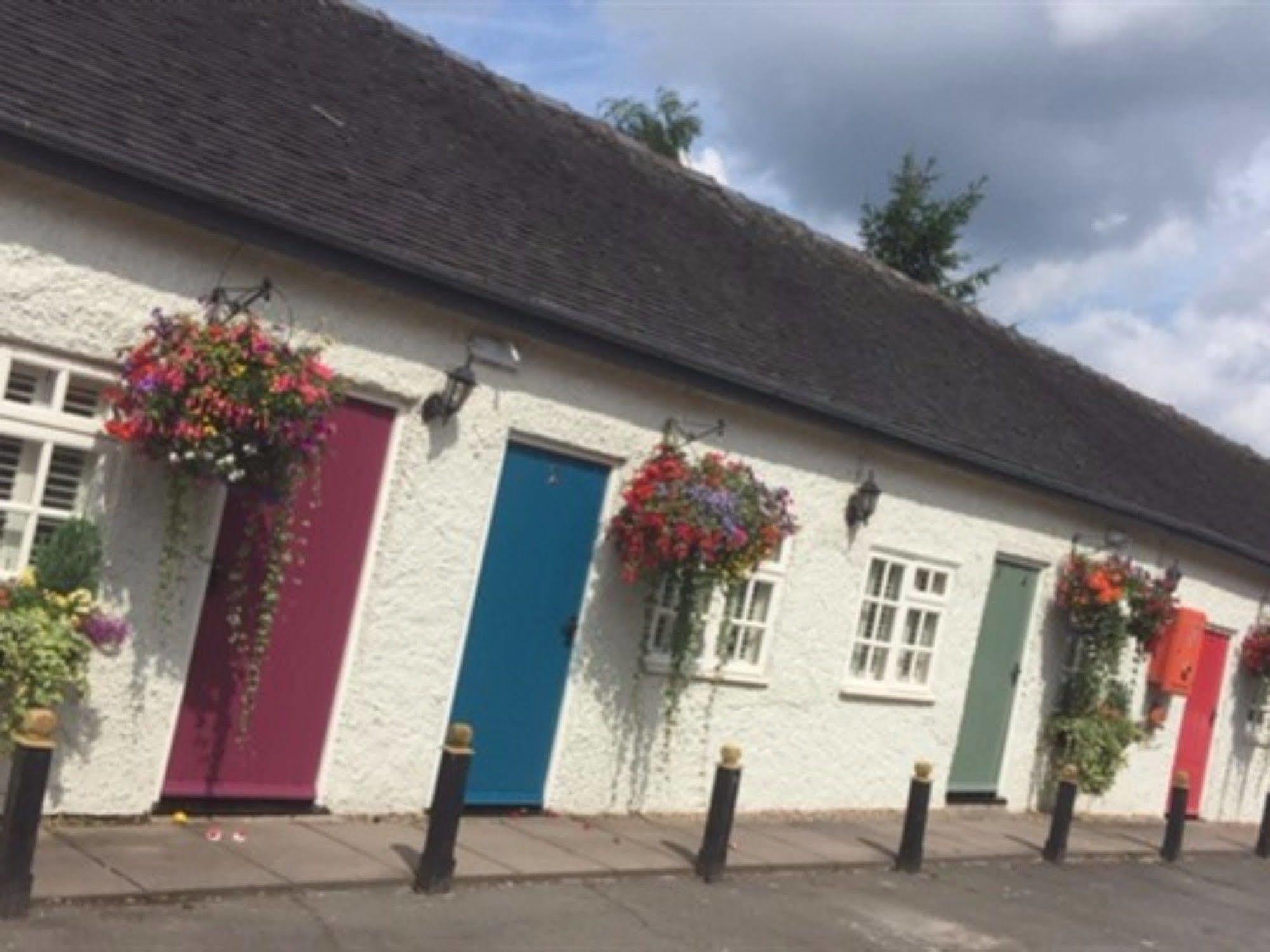 The Swan Inn Нантвич Экстерьер фото